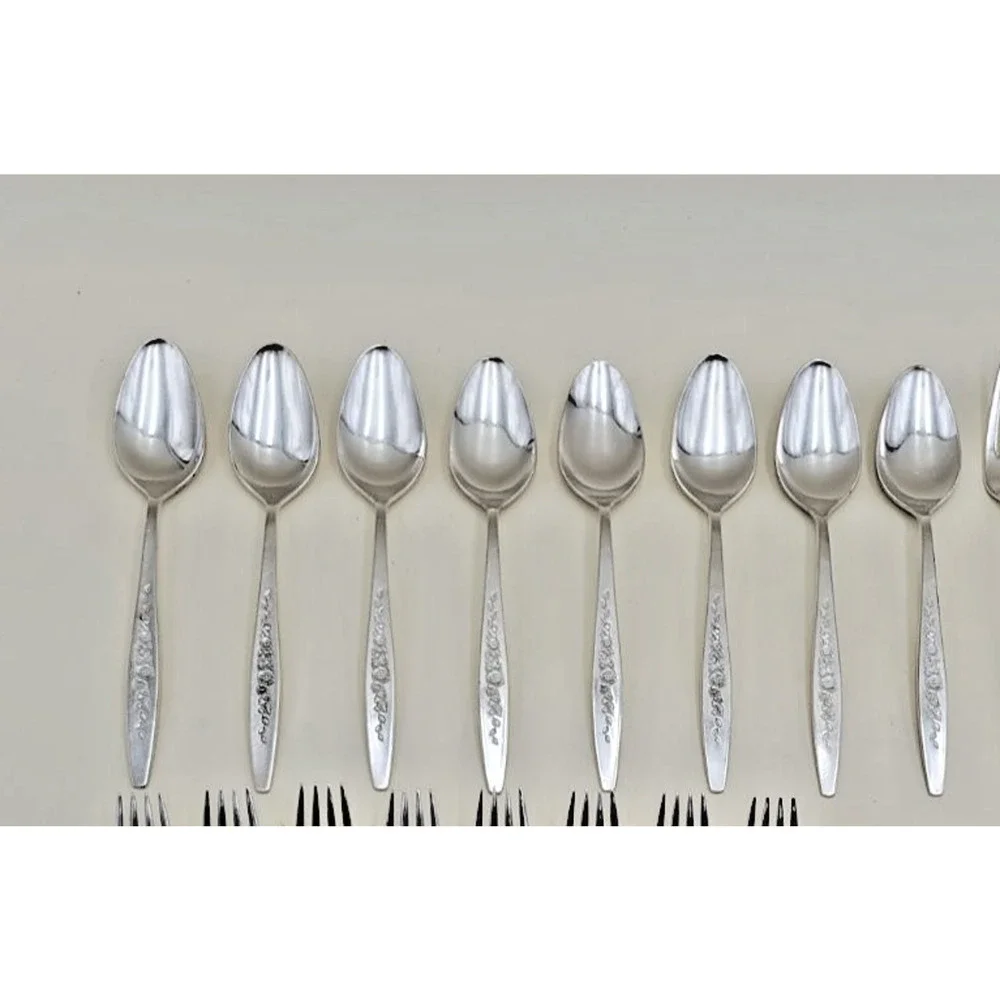International Deep Silver LAUREL 46 Pc Wood Case Serving Utensils Embossed